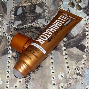 🦵🏼👅• Illuminator x ❌No Sun❌needed vibes • 🦵🏼 👅